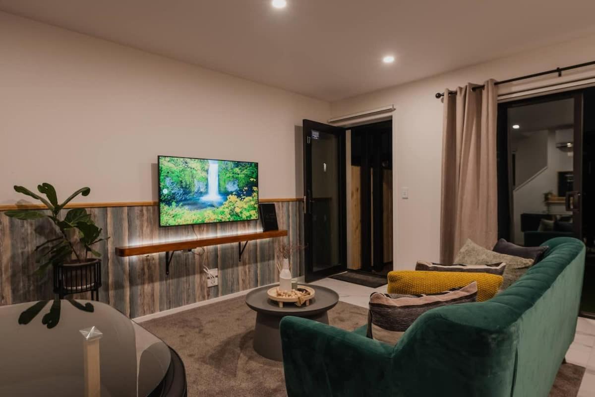 Casino Luxury Suite City Centre - Sleeps 5 Christchurch Exterior foto