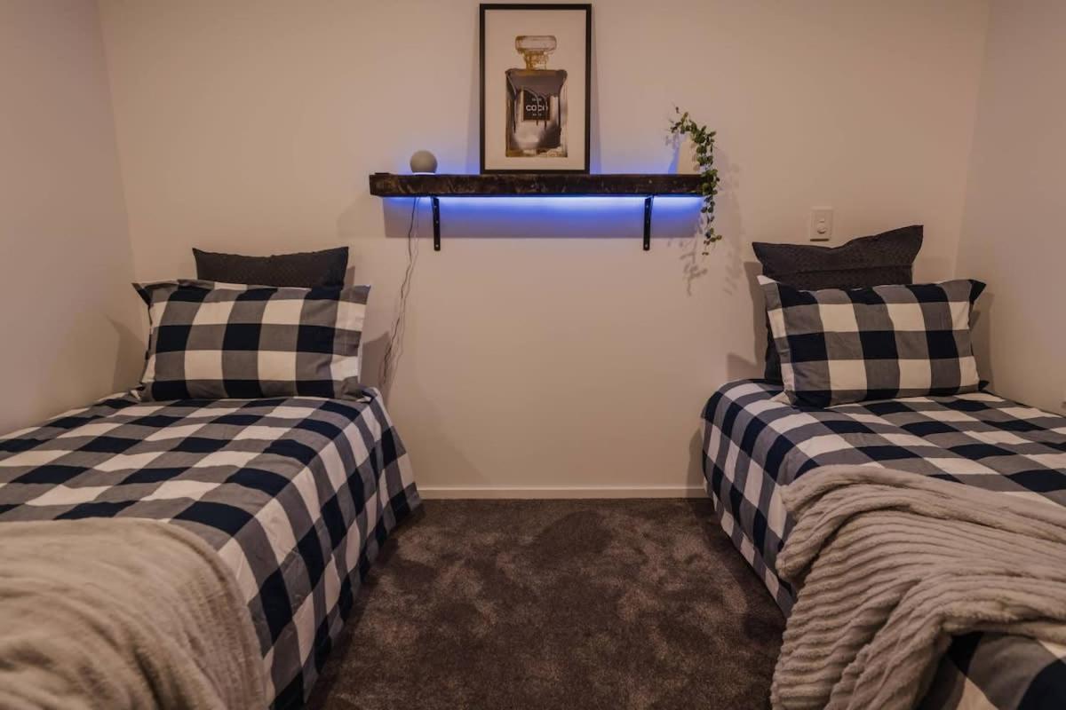 Casino Luxury Suite City Centre - Sleeps 5 Christchurch Exterior foto
